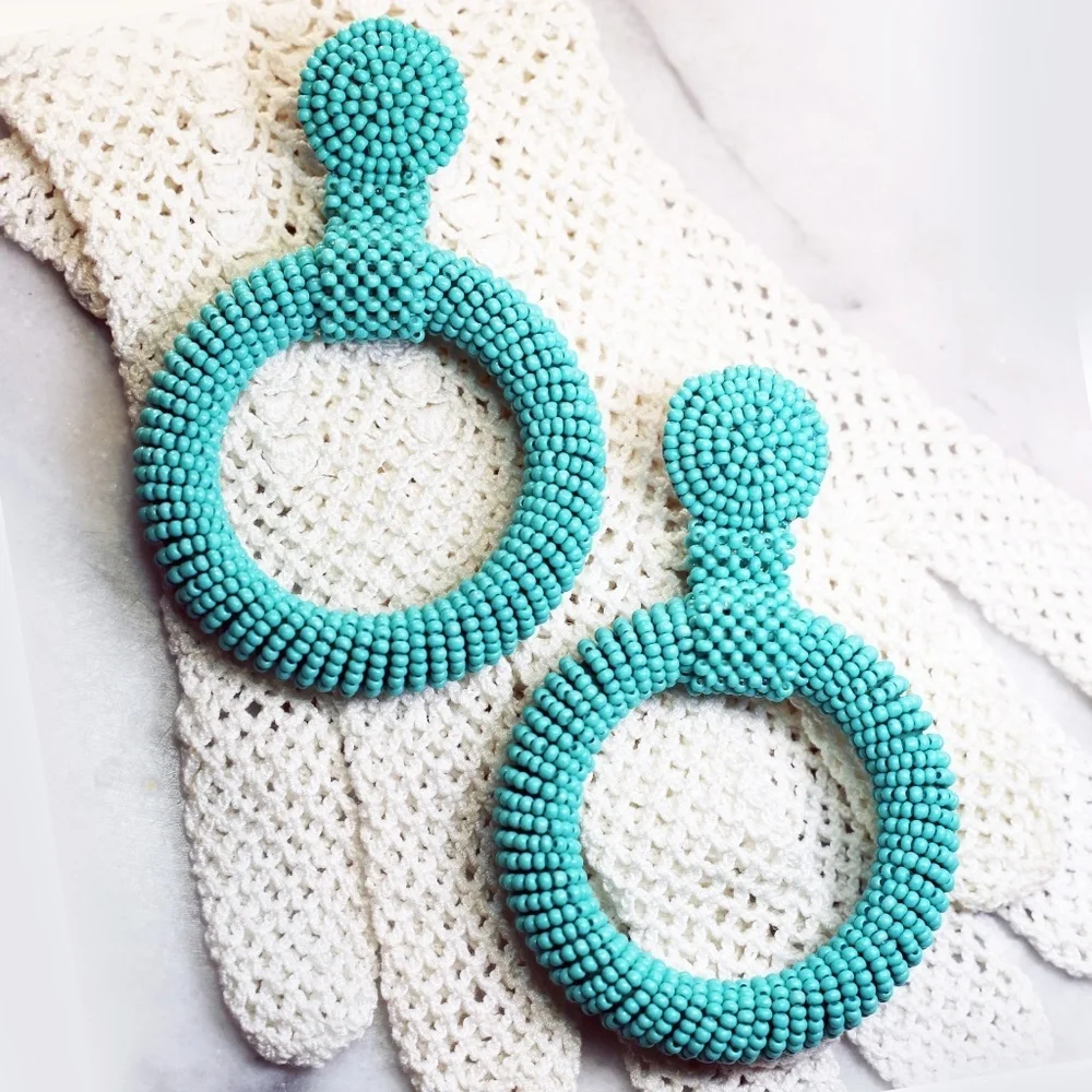 Kenneth Jay Lane Turquoise Seed Bead Hoop Earrings 🩵 NWT - Picture 9 of 15